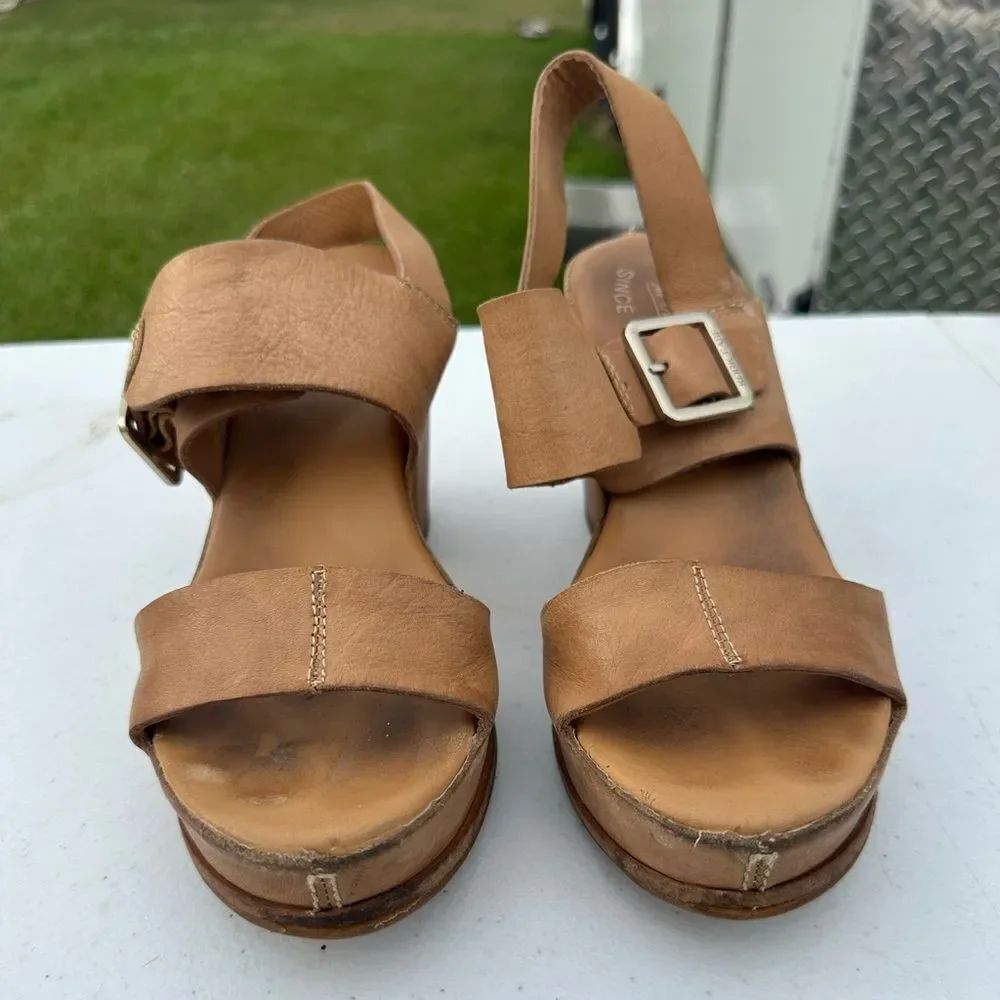 Kork-Ease Brown Leather Buckle Sandals